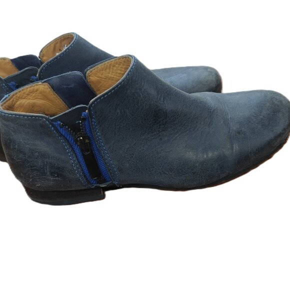 John Fluevog Blue Leather Ankle Zip Shoes – Size 6.5 – Rare Style - Picture 4 of 6